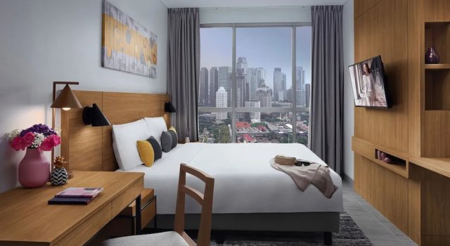 Номер Deluxe c 1 комнатой с балконом Citadines Sudirman Jakarta