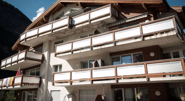 Apartment Davinci Täsch, Varaa Huoneisto Taesch Zermatt