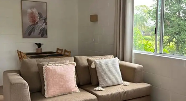 Апартаменты Coral Reef Apartments