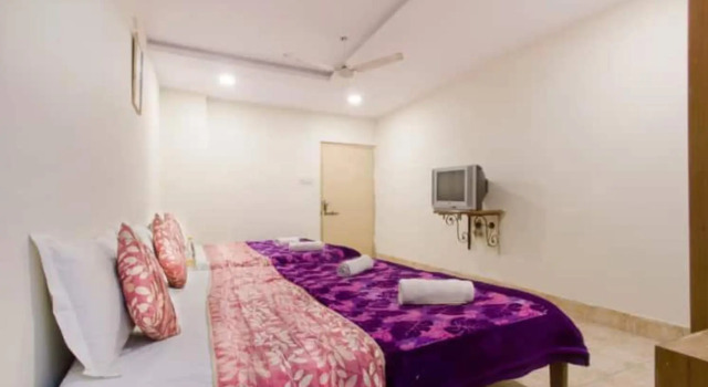 Hotel Sree Simran Palace