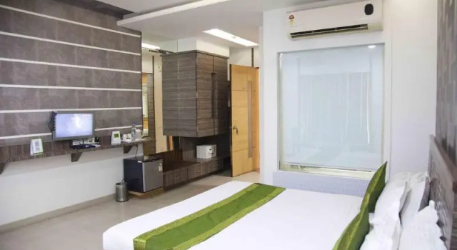 Номер Standard Treebo Admiral Suites New Usmanpura