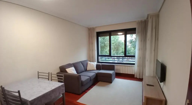 Apartamento Ana Elgoibar, Rezerwuj Apartament Hotele w Baskonia z parkingiem, Parking
