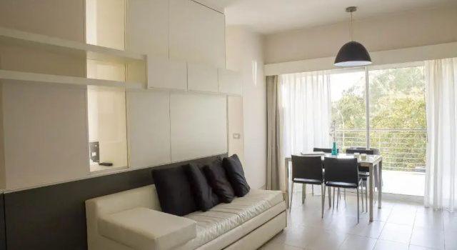 Люкс с балконом Lungotevere Suite