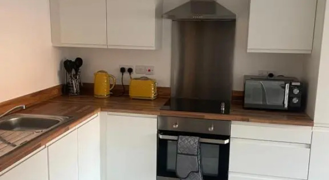 #0202 One Bedroom serviced apartment-Free parking, Забронировать Апартаменты/квартира Дерби Дербишир