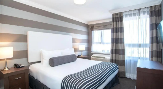 Люкс Sandman Hotel Edmonton West