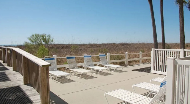 Crescent Sands, Villa 5-F - 3 Br Condo, Забронировать Вилла Виллы Норт-Миртл-Бич, рядом с Possum Trot Golf Club, Вилла