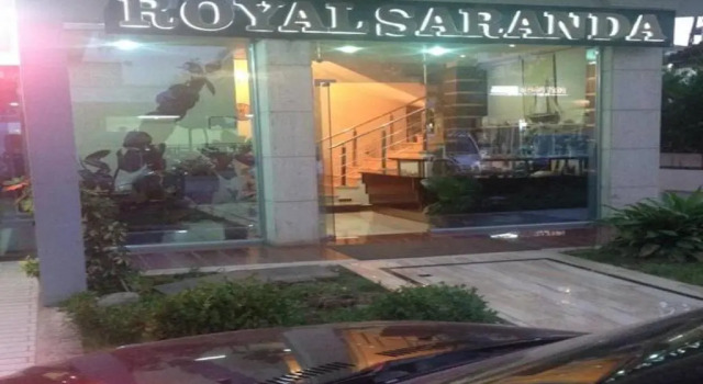 Трёхместный номер Standard с балконом Hotel Royal Saranda