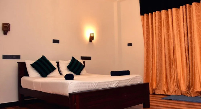 Hotel Aram