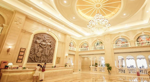 Vienna International Hotel Wuhan Jiedaokou Branch, Varaa Hotelli Hongshan District 