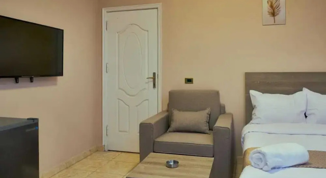 Одноместный номер Deluxe с балконом Roadhouse New Cairo Residence