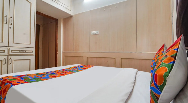 Fabhotel Nest Inn Service Apartment