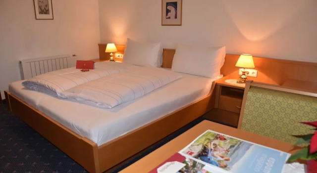 Двухместный номер Economy Angerburg Blumenhotel