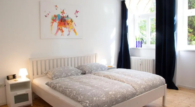 Апартаменты Ferienwohnung Hufelandstern bis 7 Personen - mit E-Ladesäule!