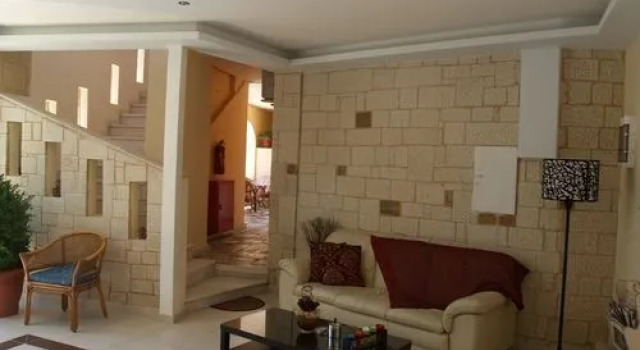 Girogiali Apartments