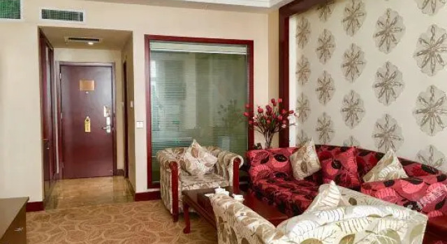 Longfengxiang Hotel, Boek Hotel Goedkope hotels in Dongying