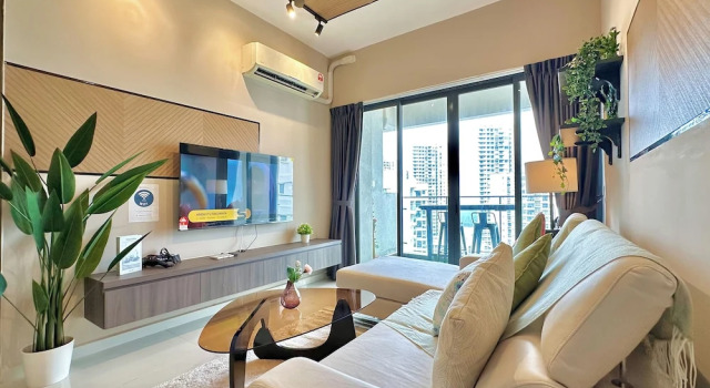 Апартаменты с 2 комнатами с видом на море Country Garden Danga Bay BY R9 Homestay