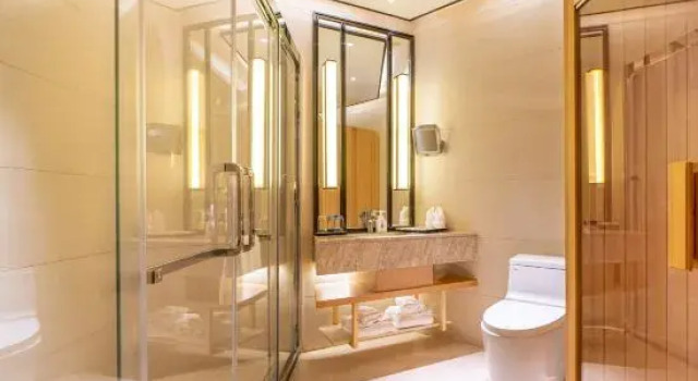 Люкс Superior Harbour Plaza Hotel