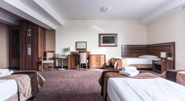 Трёхместный номер Standard Hotel Austeria Conference & Spa
