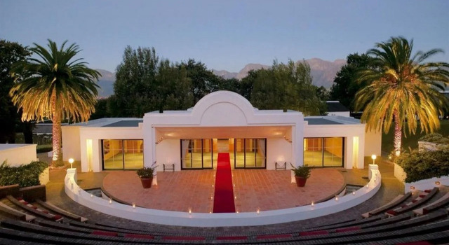 Grande Roche Hotel