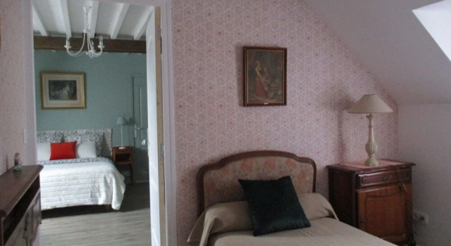 Le Cèdre - Bed and Breakfast, Varaa Hotelli Estrees-St-Denis Picardy