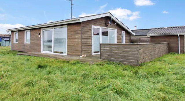 "Wehrhart" - 250m from the sea in NW Jutland