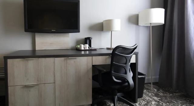 Четырёхместный номер Standard Travelodge by Wyndham Alma