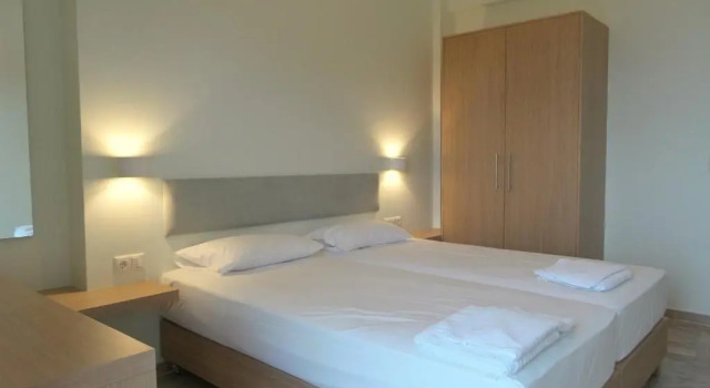 Апартаменты с видом на море Neapolis Apartments