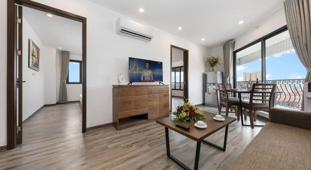 Granda West Lake Apartment