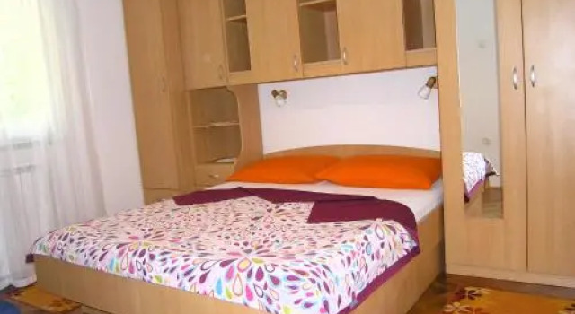 Apartman Vera, Забронировать Апартаменты/квартира Апартаменты Крка, рядом с Krk Harbour, Апартаменты/квартира