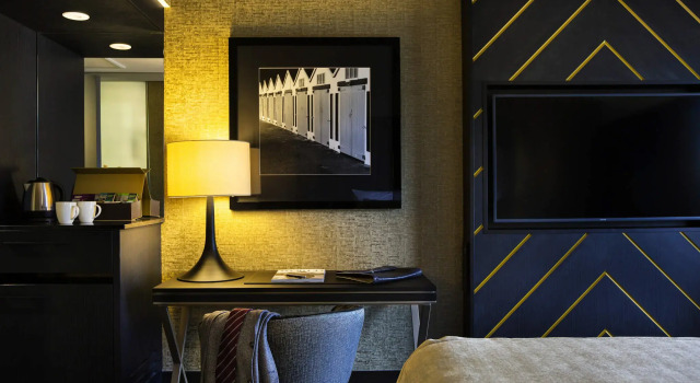 Двухместный номер Superior Mövenpick Hotel Wellington