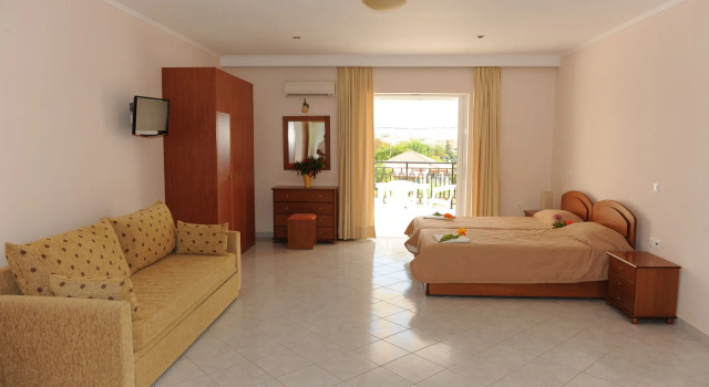 Jenny Hotel