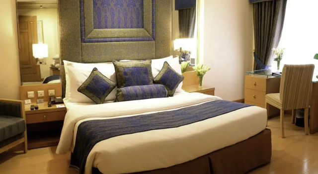 Номер Deluxe Park Lane Hotel