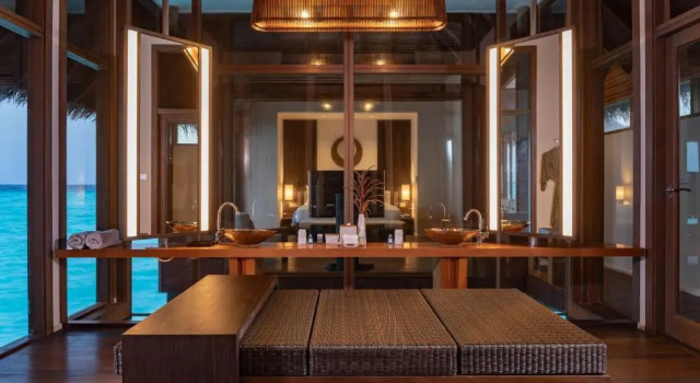 Вилла с бассейном Water Grand с 2 комнатами Conrad Maldives Rangali Island