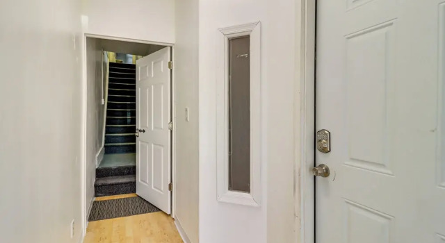 Апартаменты Walkable Abode in Stroudsburg's Business District!