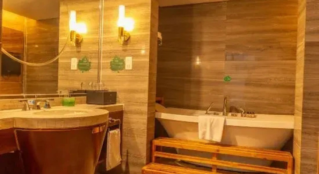 Люкс Presidential с 4 комнатами Hangzhou Bay International Hotel