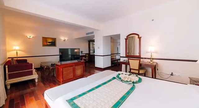 Двухместный полулюкс Saigon Dalat Hotel