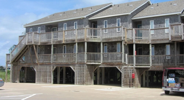 NC 12 56358-6 SW Condo by RedAwning