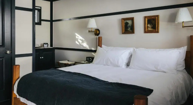 Двухместный номер Standard Brentwood Hotel