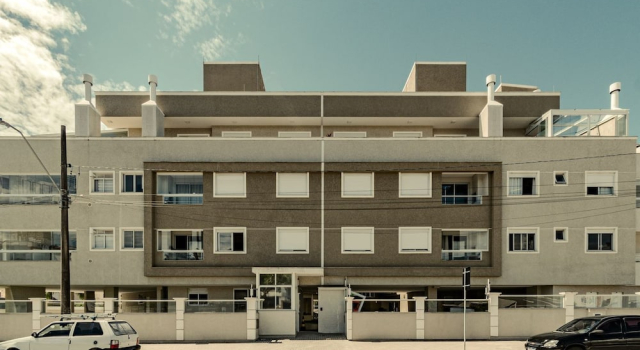 Apartamento c Churrasqueira e 2 Vagas nos Ingleses