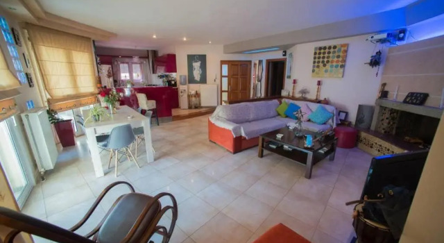 Апартаменты с 3 комнатами Volos Lux Apartment