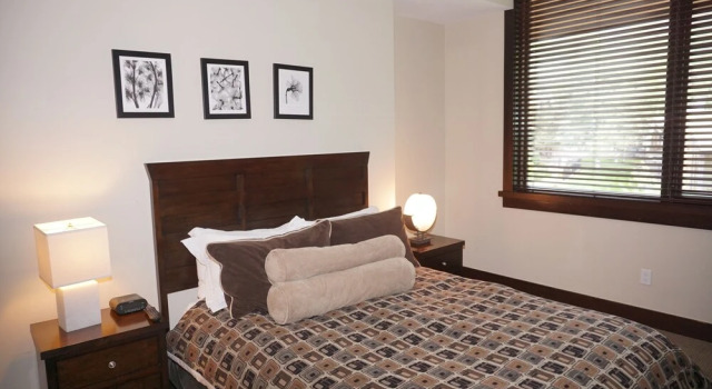 120 Carriage Way #2205 (203157-9419) - 2 Br Condo