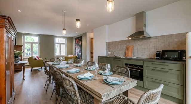 Апартаменты Authentic Holiday Home in the Countryside