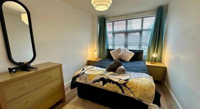 2br City Side Apartment