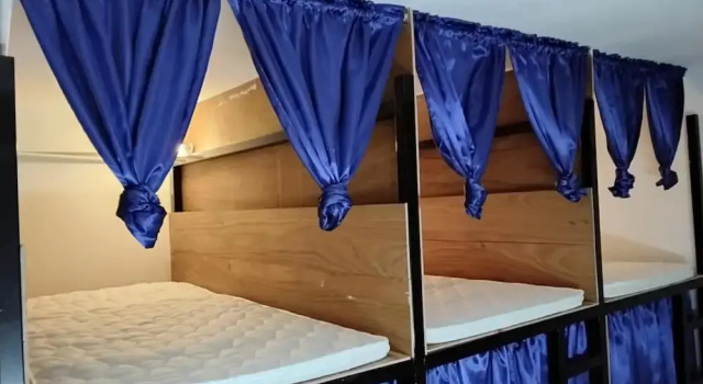 Кровать в общем номере Hostel 24 Backpackers