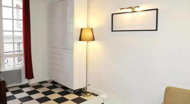 Studio Hotel de Ville - Marais, Забронировать Отель Париж Иль-де-Франс, рядом с Станция метро Rambuteau