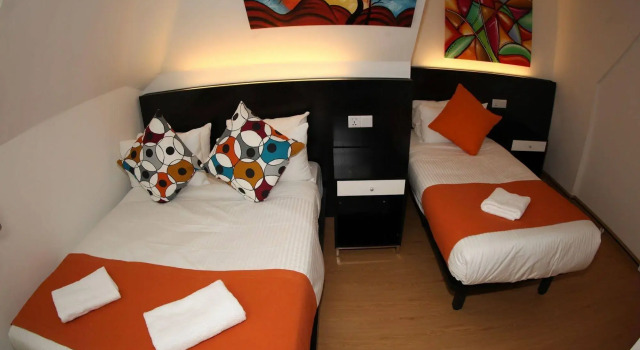 Heathrow Inn, Boek Hotel Hotels in Groot-Londen met parkeren, Parkeren