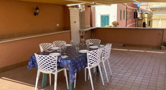Апартаменты Attico Medieval Sea View Nettuno