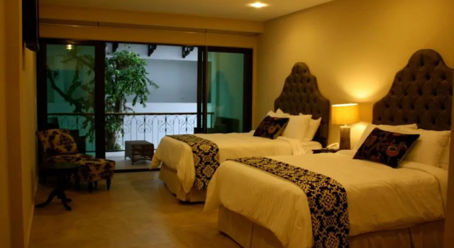 Dobbelt suite med udsigt over poolen Hotel Gran David