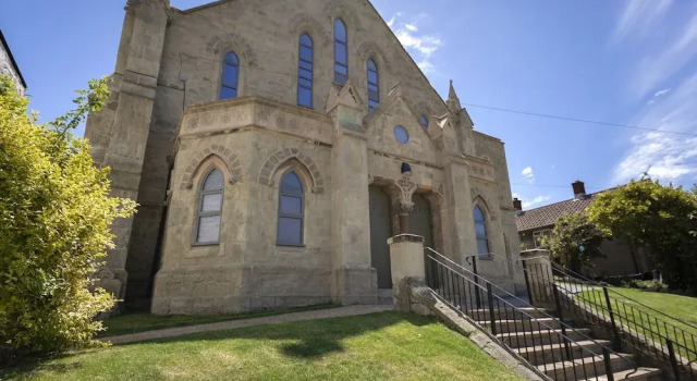 No 5 Old Church, Забронировать Отель Отели Англии 3 звезды, 3*