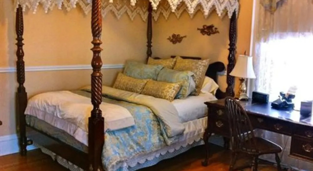 Номер Business Brass Pineapple Inn